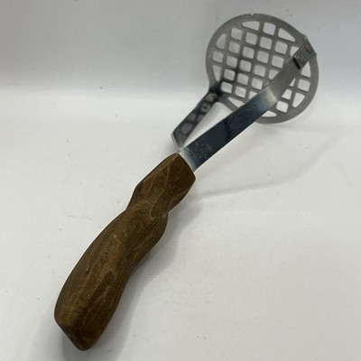 Vintage Cutco No 14 Potato Masher Brown Swirl Wooden Handle Stainless Steel USA