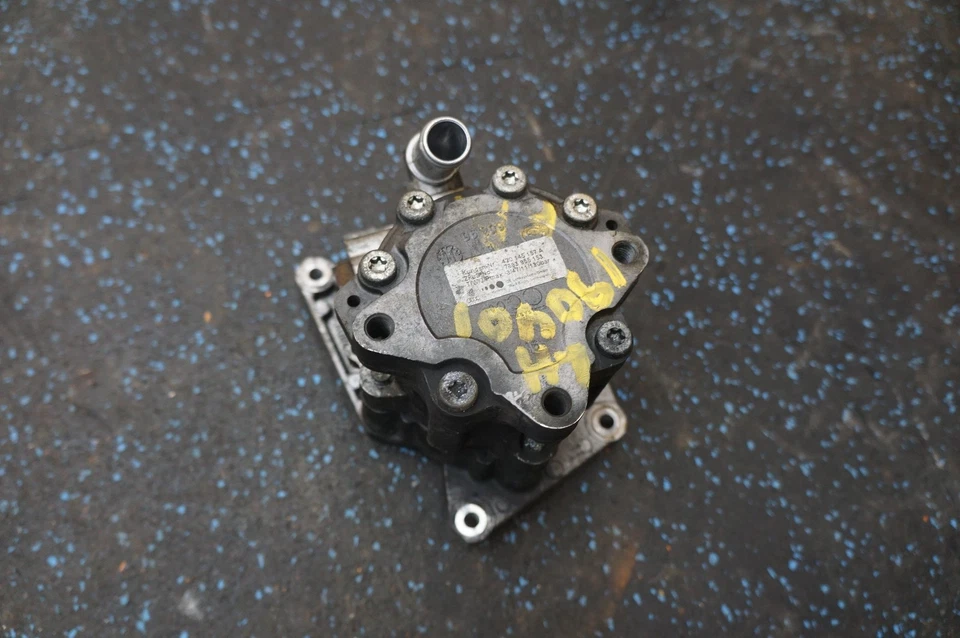 Масляный насос гидроусилителя руля от оригинального производителя 420145157a Lamborghini Gallardo LP560 LP550 LP570 - Изображение 2 из 4