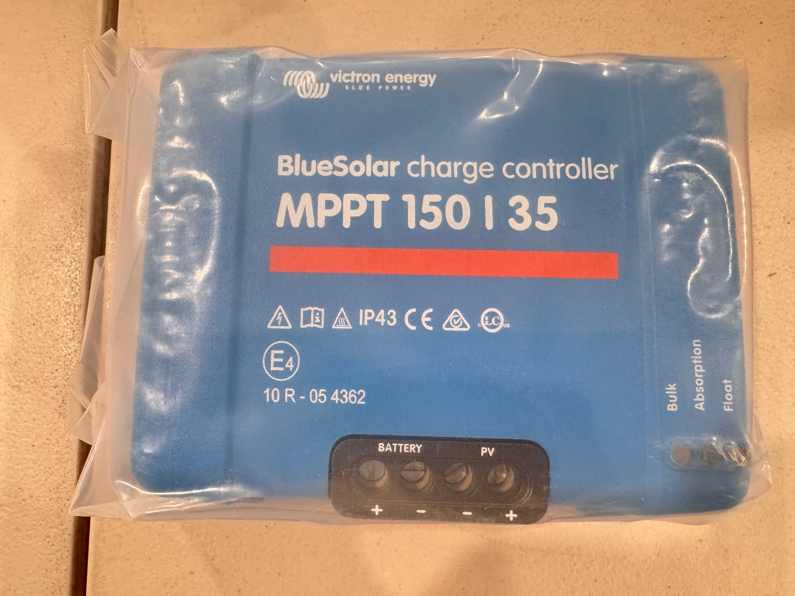 Victron Energy BlueSolar MPPT 150-35 Charge Controller│12/24V - 35A│SCC020035000