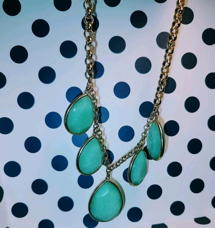 Collar Fossil 16" Oro Y Jadeíta Verde, Doble Lado Facetado Foto 2 de 4