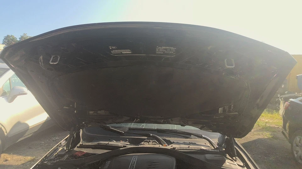 16 BMW 428I Hood Black Sapphire Metallic475 Foto 2 de 2