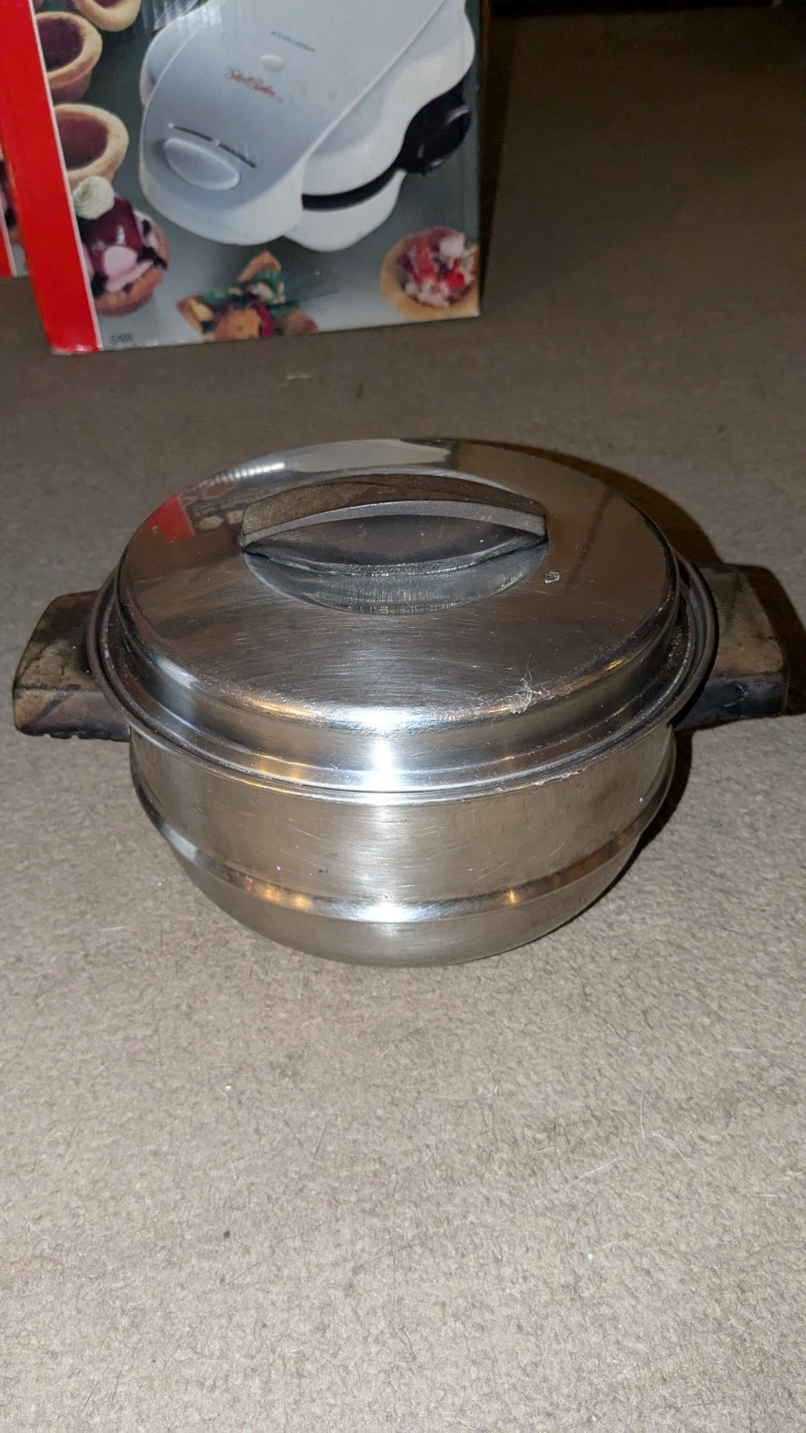 Vintage 2 qt Sauce Pan with Lid USA