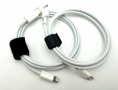Lot Of 2 - Apple 3ft. (1m) Lightning to USB-C Cable - White Great Condition