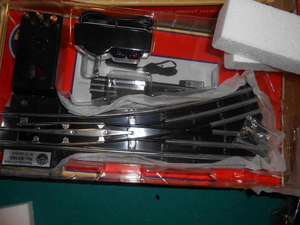 Lionel Pair of Lionel Modern O72 switch Tracks New LED Bulbs 1 Left & 1 Right - Image 3 of 4