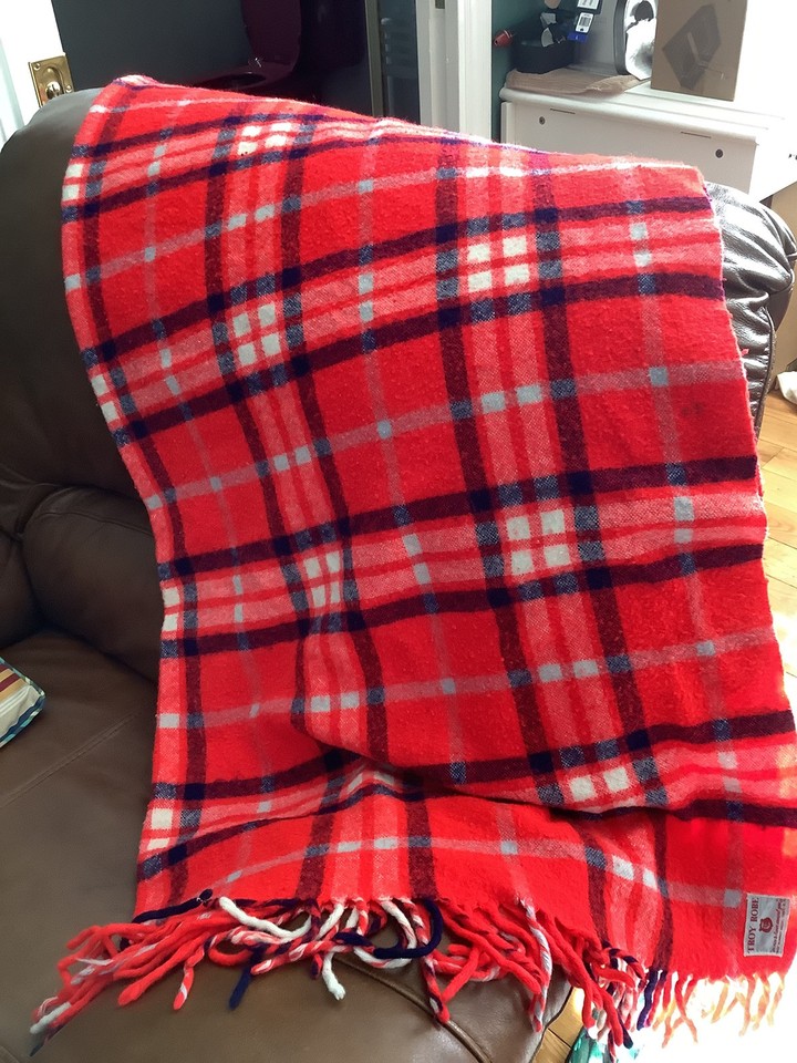 Flolded Robe VTG Troy Robe 100% Wool Stadium Blanket Lap Throw Plaid Tartan 49x56 ...
