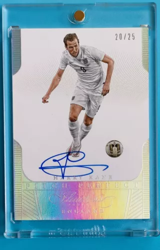 2015-16 Panini Flawless Soccer Pitch Perfect Harry Kane Auto 20/25