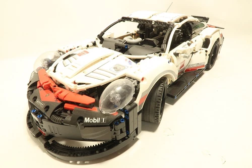 Lego Technic 42096 Porsche 911 RSR