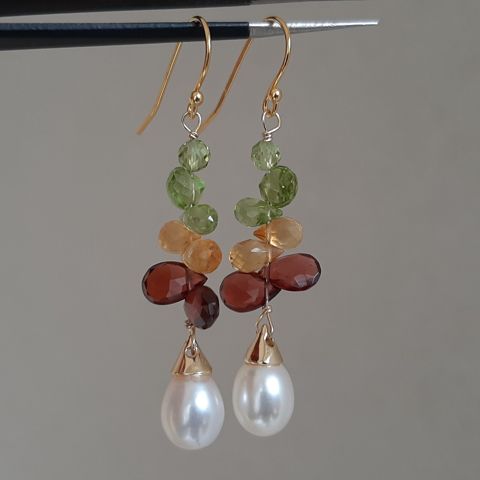 Boucles d'oreilles dormeuses argent 925 anti-allergie avec pierres et perles confortables