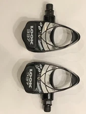 Vintage road bike Pedals Look 337