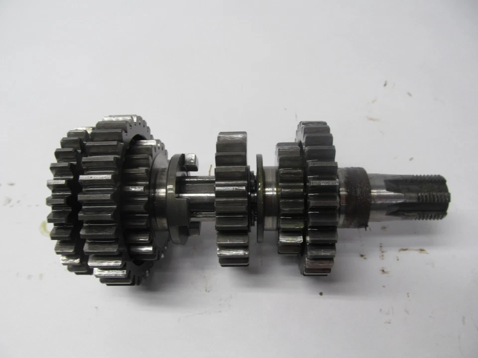 Suzuki Sierra TS185 TS 185 1974 transmisión eje principal eje de transmisión Foto 4 de 4