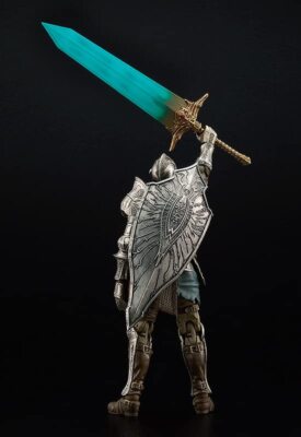 figma 590 Fluted Armor (PS5) Demon's Souls Painted plastic Figure