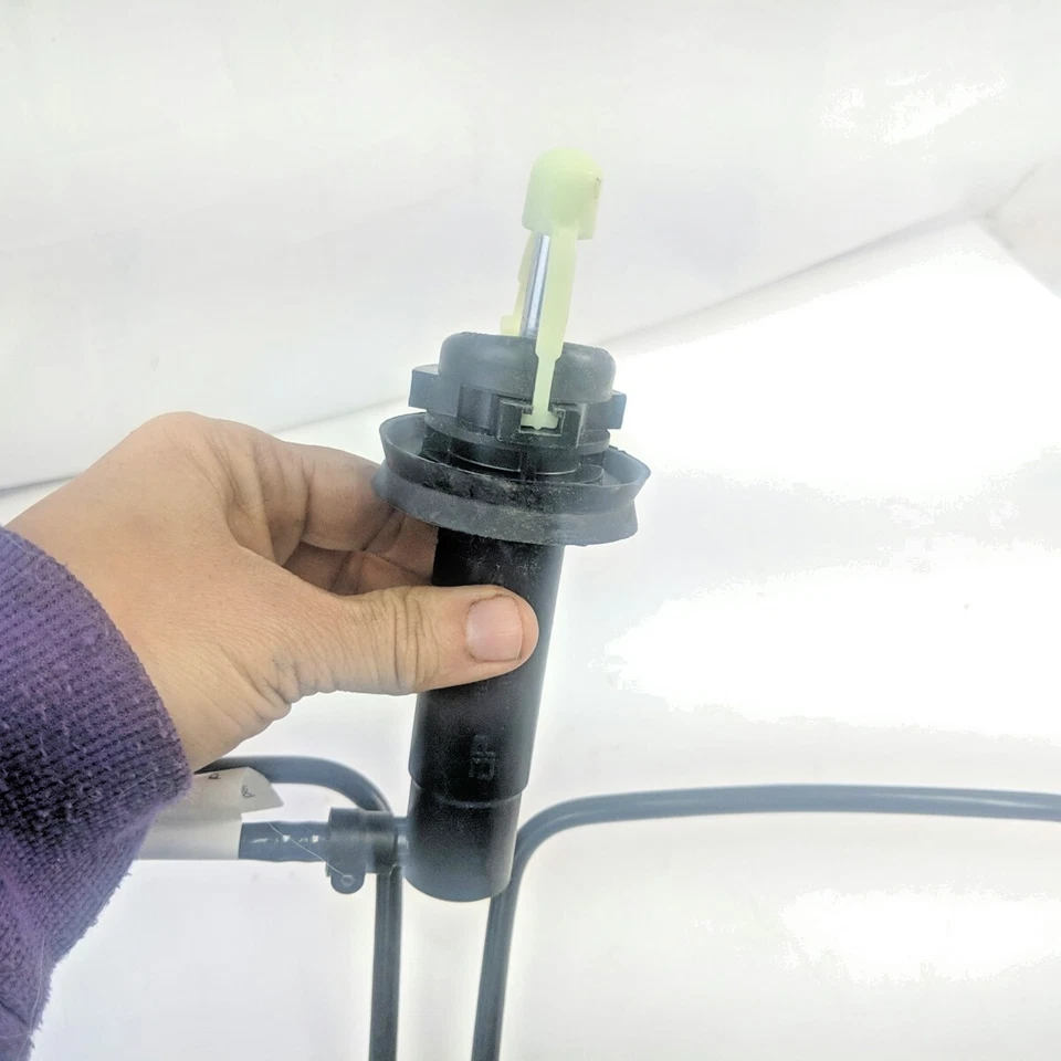 LuK CRS002 подходит для главного и ведомого цилиндров сцепления Saturn SL1 SL2 SW2 в сборе - Изображение 4 из 4