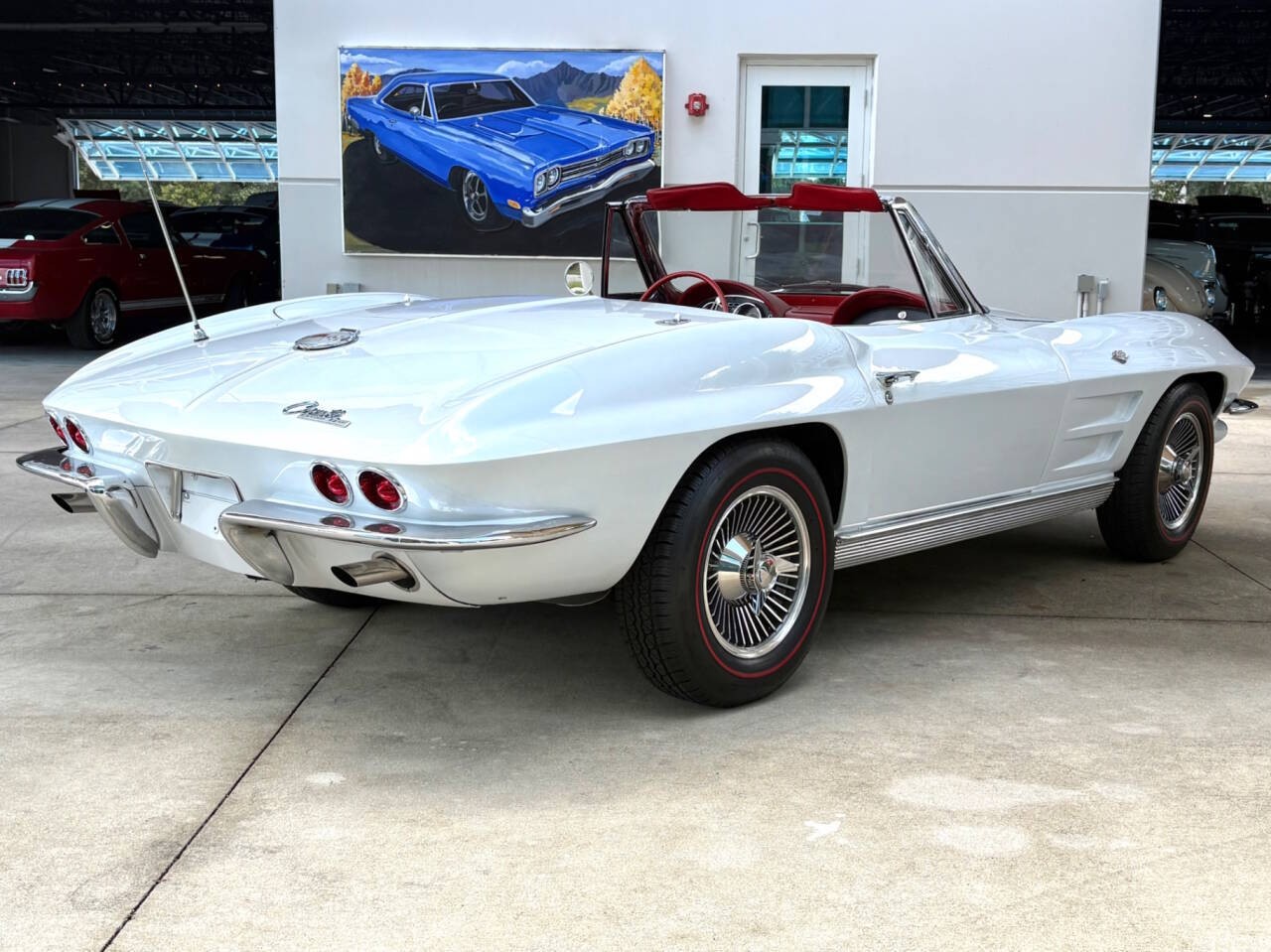 1963 Ermine White Chevrolet Corvette   | C2 Corvette Photo 6