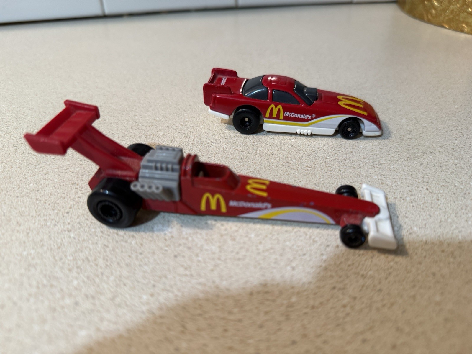 Picture 4 of 9