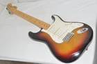 Fender Japan ST-68 Large Head Stratocaster Electric Guitar Ref No 7677