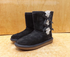 Size 1Y - Koolaburra by Uggs Girls Victoria Short Bow Boots - Navy Blue