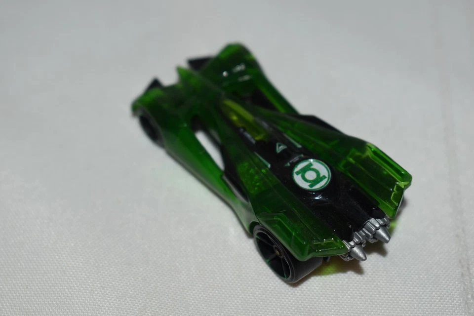 Hot Wheels Plastic Green DC Comics Green Lantern Made in Malaysia - Image 2 of 4