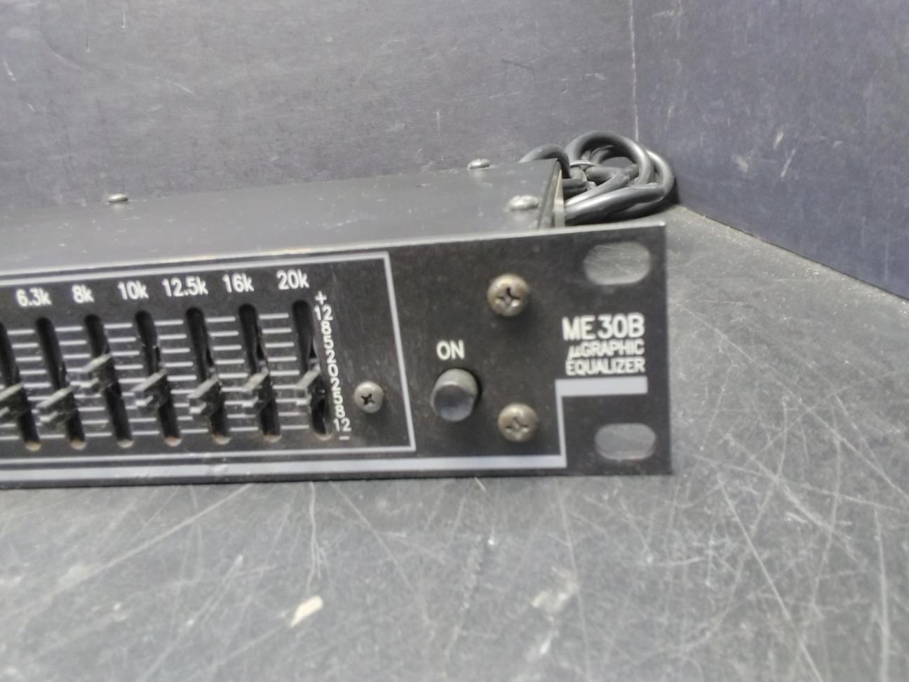 RANE ME30B Rack Mount Professional 30Band Graphic Equalizer (7819412