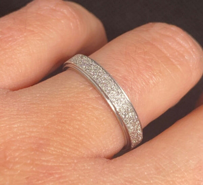 TITAN BANDRING MIT DIAMANTSTRUKTUR FINISH - KOSTENLOSER VERSAND MIT NACHVERFOLGUNG