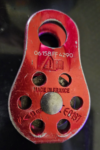 Petzl Fixe Compact Climbing Pulley Red Used
