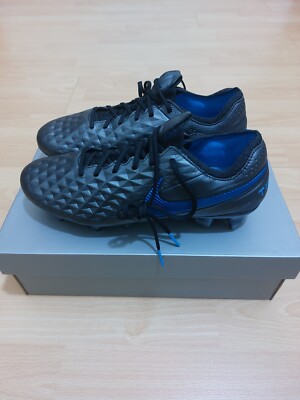 Neu Nike Legend 8 Elite SG AC FUSSBALLSCHUHE UK GRÖSSE 7 EU 41
