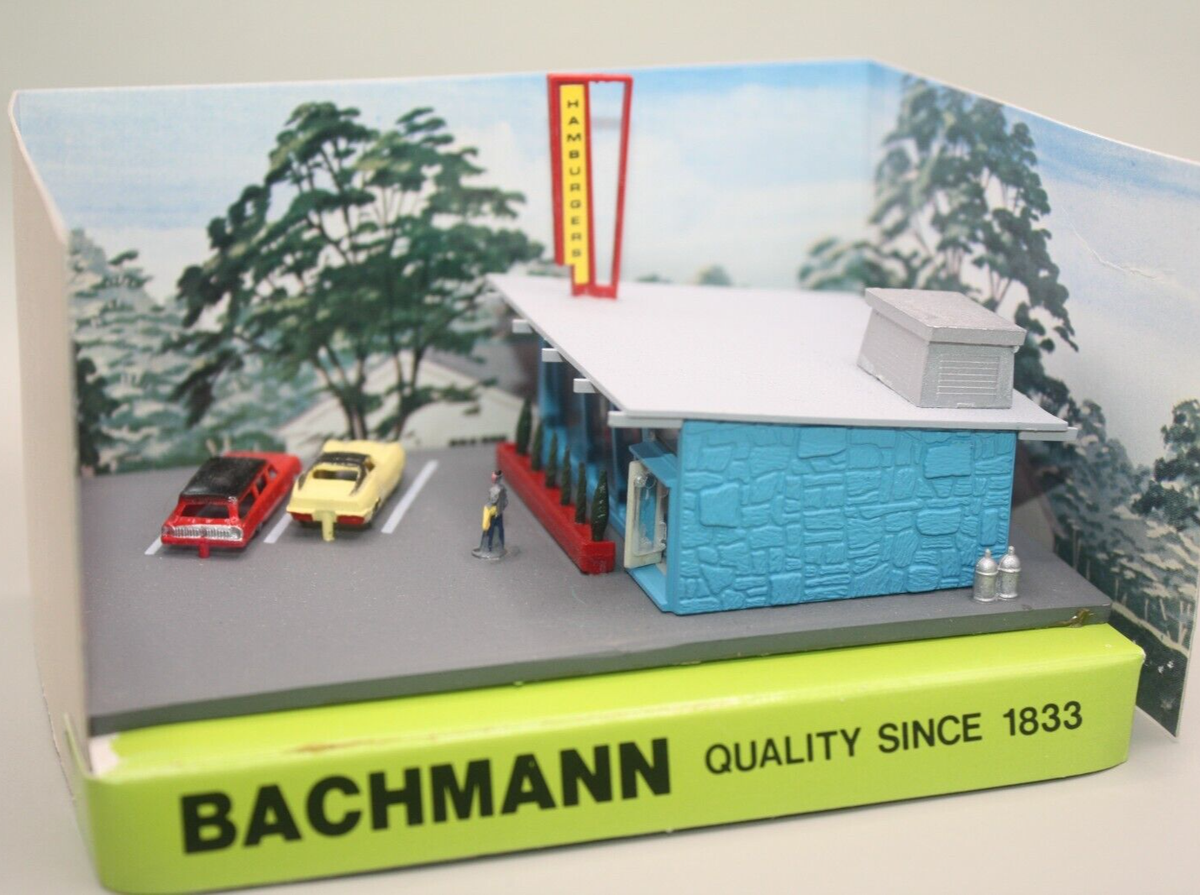 Bachmann N Scale Drive In Hamburger Stand 55-7209 | eBay