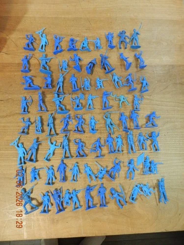 MARX COMANCHE PASS REPLACEMENT PARTS 77 BLUE FIGURES INDIANS COWBOYS