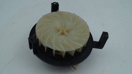 Bosch Lüfter 9000585017 Gebläsemotor mit Lüfterrad R110ZA2-2513LH Ofen Umluft