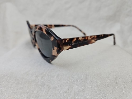 LaVita By Prive Revaux Classic Cats Eye Sunglasses Leopard Pattern Polarized - Picture 2 of 9