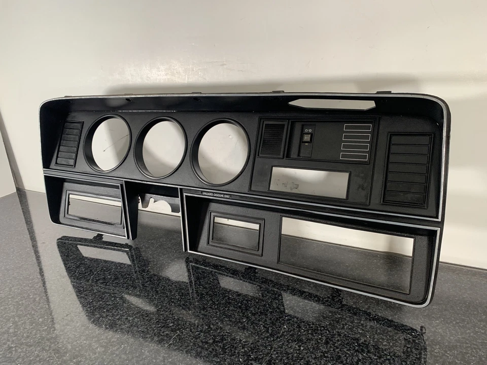 RAM 81-93 DODGE TRUCK RAMCHARGER W150 D150 TABLERO MEDIDOR CUADRO BISEL Foto 3 de 4