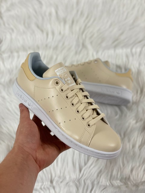 stan smith ivory