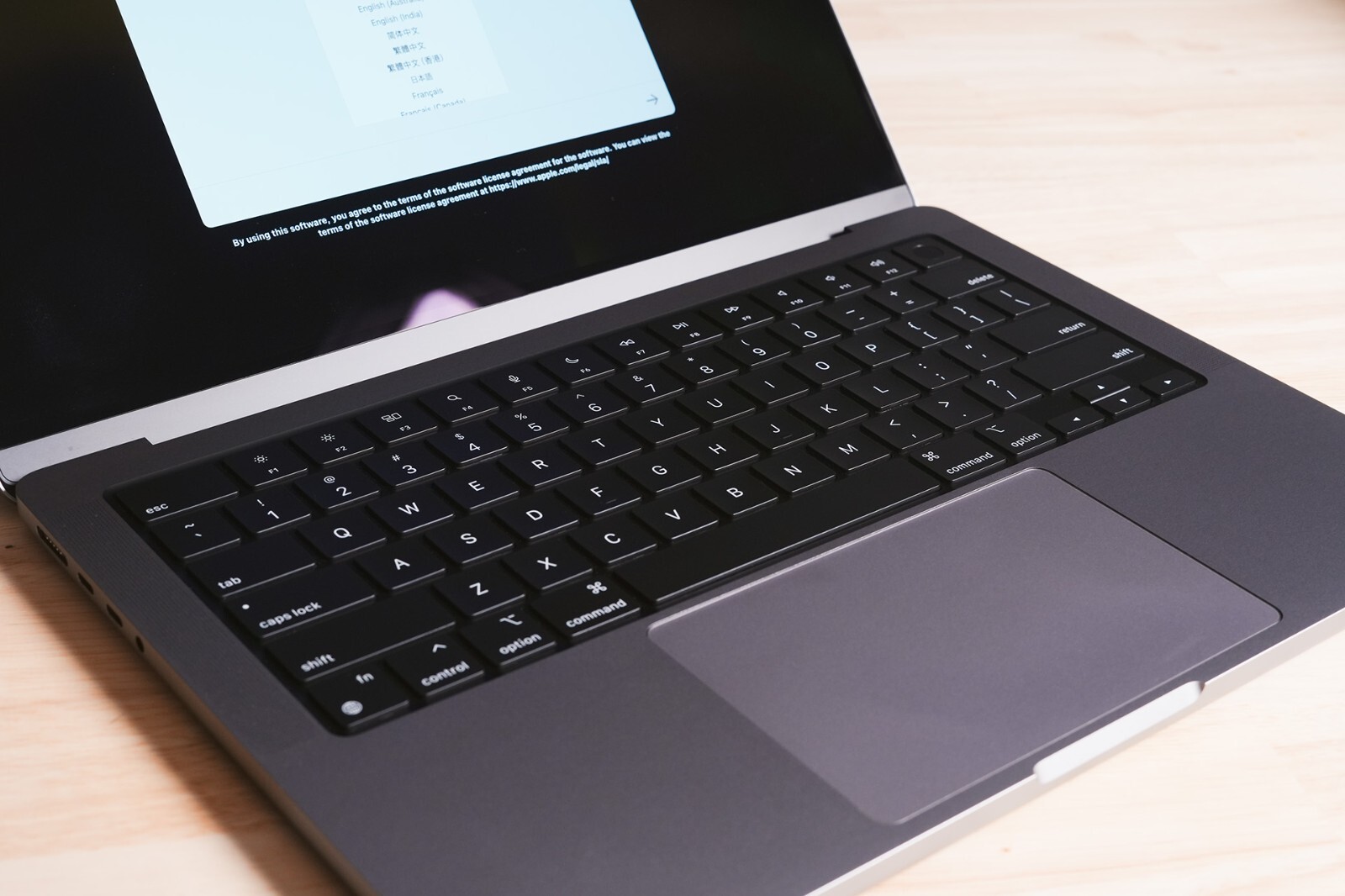 Macbook Pro 2tb Apple Mac Pro 5500m Apple MacBook Pro 16