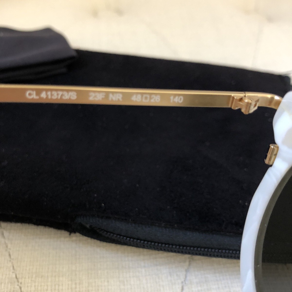 Celine CL41373/S Lea White/Pearl Sunglasses BN With Receipt  display picture 1