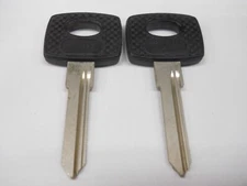 Ilco MB18P Key Blank Fits Mercedes Benz M79S HF24 MB33 Lot of 2