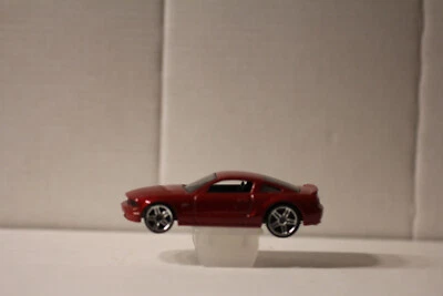 Hot Wheels Ford Mustang GT  2005  unbespieltes Vitrinenmodel - Bild 1 von 4