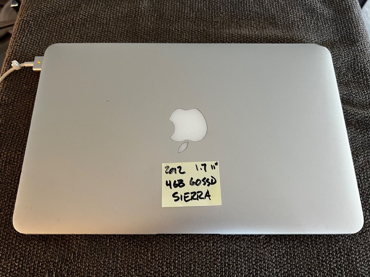 Apple MacBook Air 11
