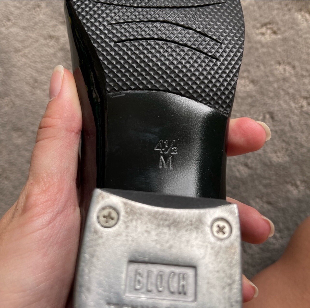 Bloch Girls Tap Shoes Size 4.5M Black Faux Patent… - image 2