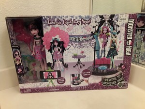 monster high dance the fright away playset