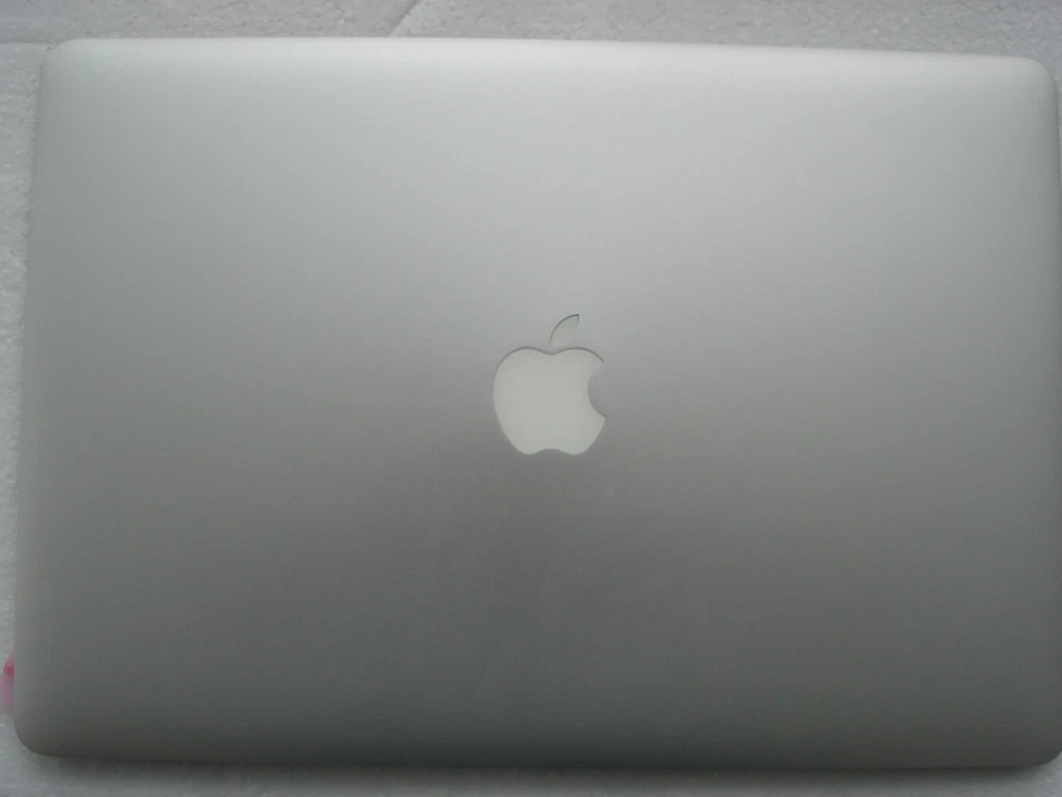 Complete Screen Apple MacBook Pro 15" A1398 LCD MC975 MC976 - Image 2 of 2