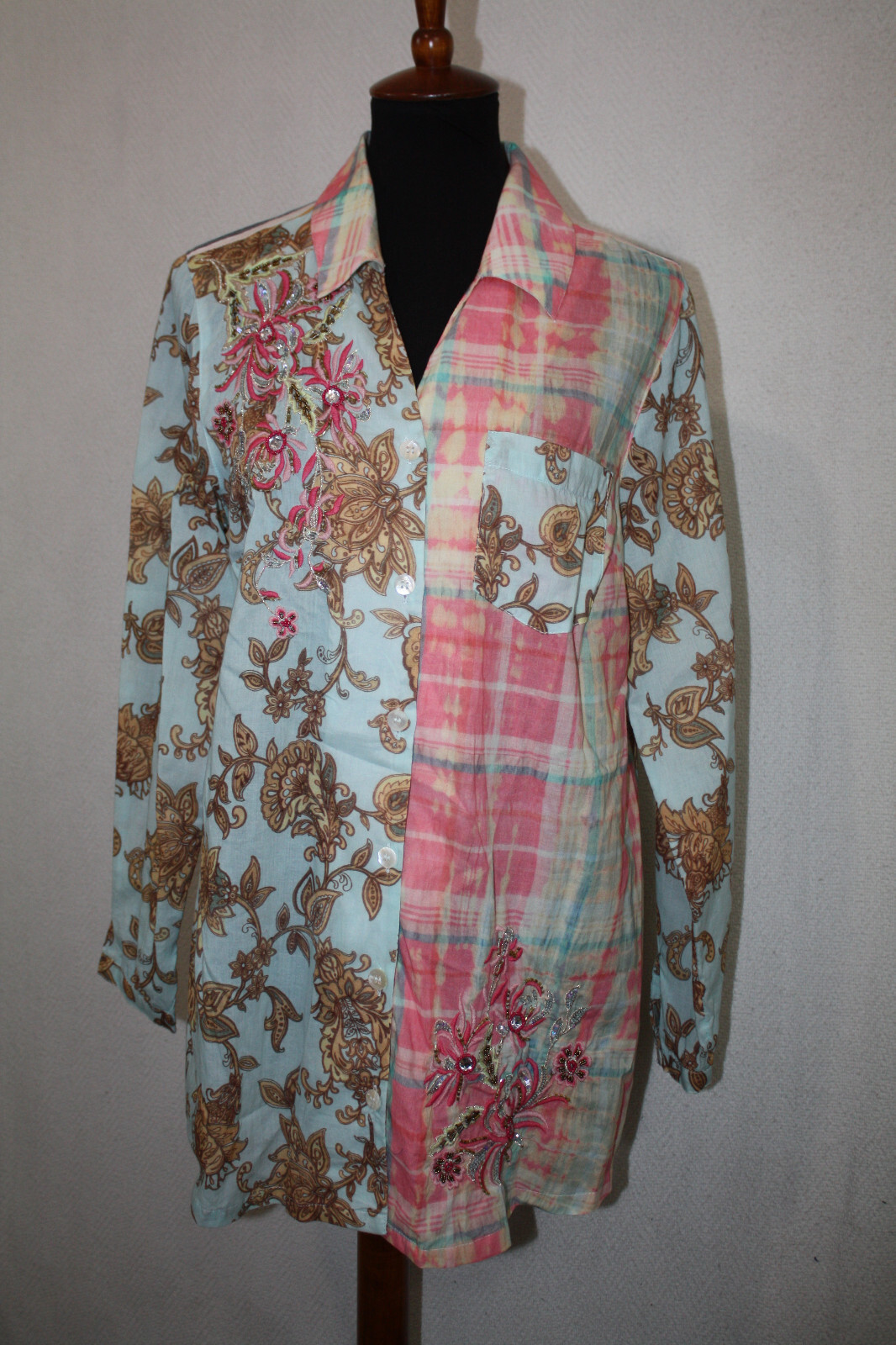 Soft Surroundings Sz M Patchwork Button Front Tun… - image 1