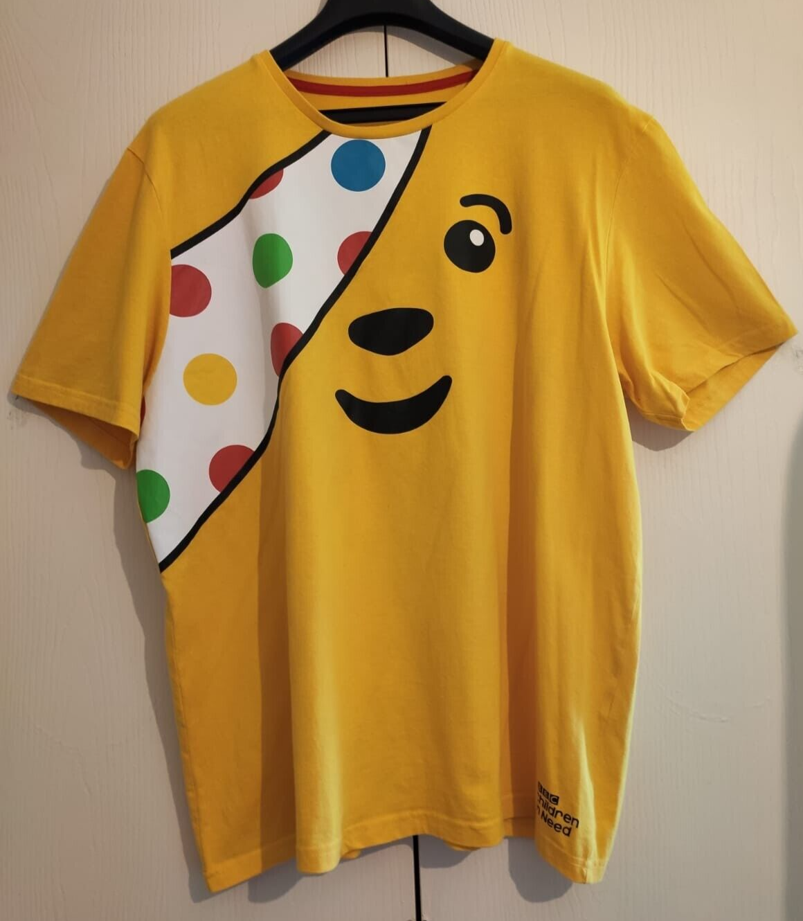 T shirt da uomo George BBC Children in Need XL nuova altra