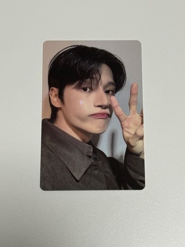 MIGHTEEZ ATEEZ Purchase Bonus Photo Card Wooyoung Cameo Popup - Picture 2 of 3