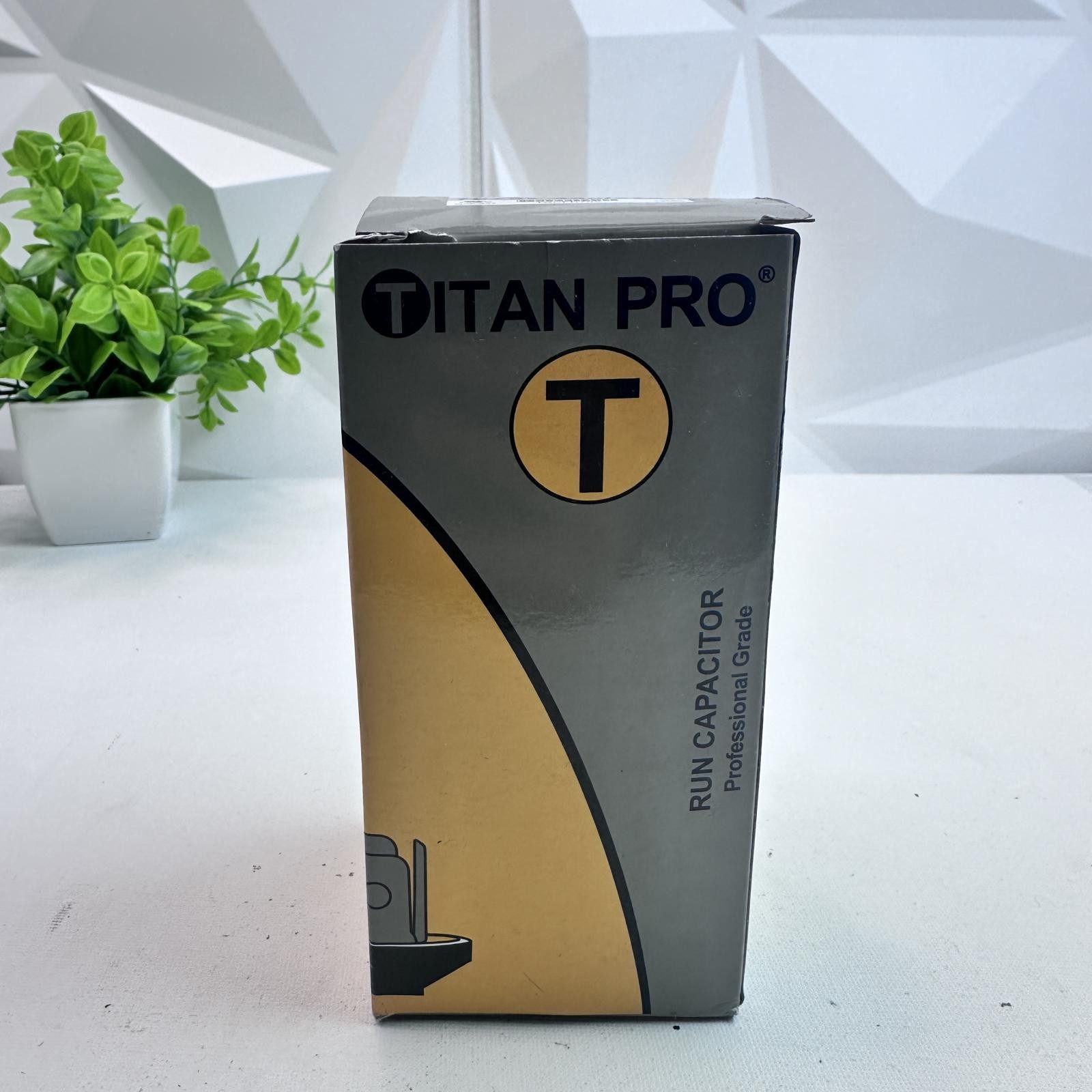 Titan Pro TRCFD705 Capacitor 70/5 µF ±5%, 440/370V AC Round Motor Run HVAC