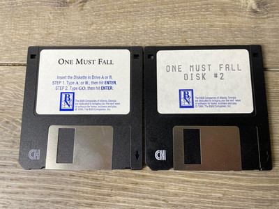 One Must Fall PC Floppy Disk Game B&N 1994