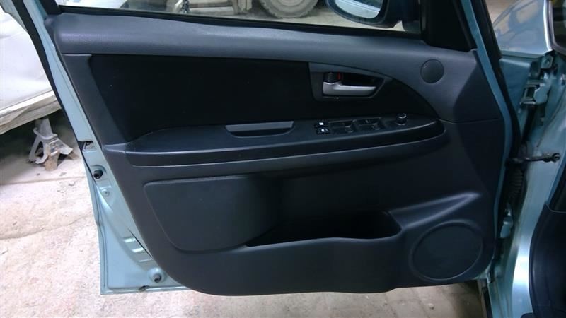 07-13 Suzuki SX4 Left Front Driver Interior Door Trim Panel sedan