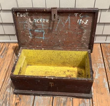 Vintage Wood Foot Locker Carpenter's Toolbox Chest Trunk