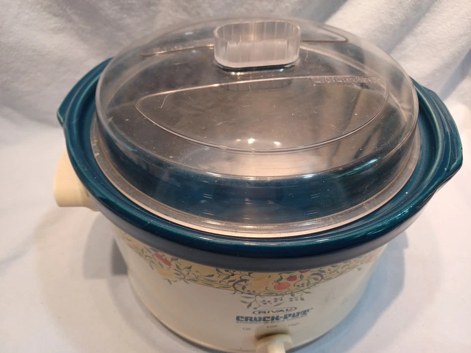 Vtg Rival Crock Pot Slow Cooker 5Qt With Lid 10” Fruit Decor White Blue Bowl - Image 2 of 4