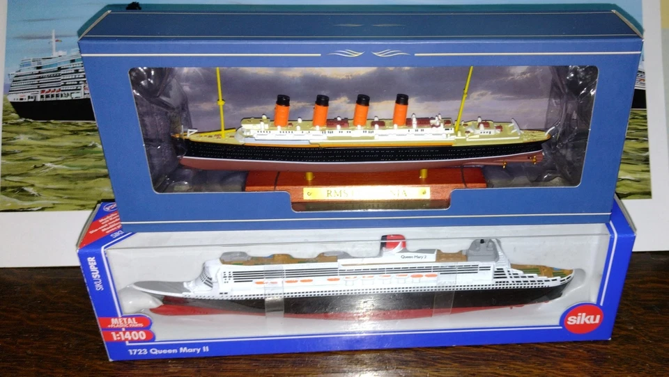 1:1400 Siku Queen Mary 2 - 1723 and 1:1250 Atlas Mauretania Model Ships 752005 - Image 3 of 4