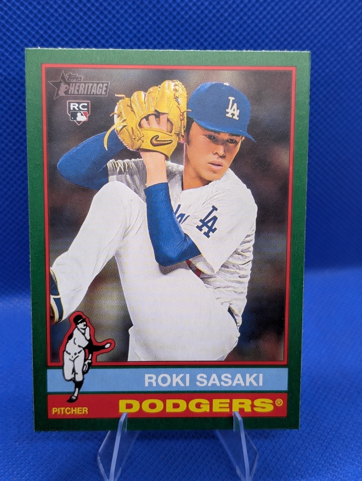2025 Topps Heritage Roki Sasaki #224 Dark Green Border Dodgers RC SP