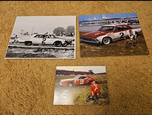 Lot von Bobby Allison alle signierten NASCAR Postkarten